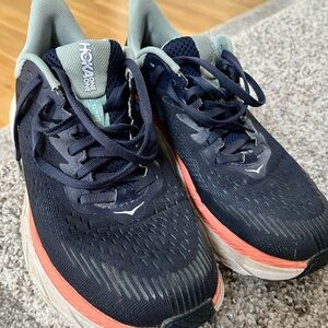 Hoka One One Clifton 7 size 8
